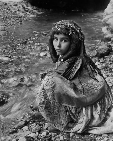 moroccan young girl black and white photo from the past